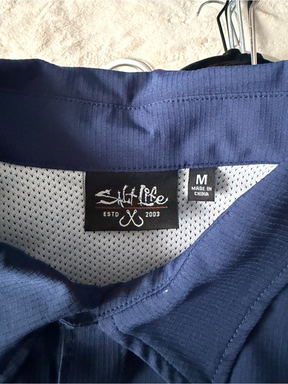 Salt Life Men's Navy Button-Down Casual Shirt
